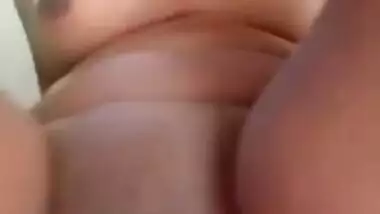 Desi girl discloses her XXX body and takes different sex poses