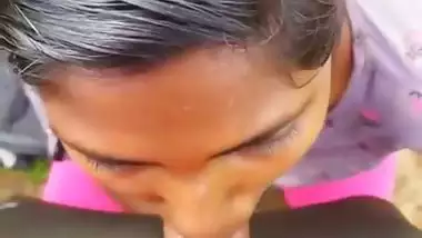 Horny village girl gives a blowjob outdoors in desi porn