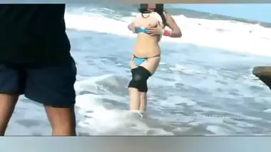 Beach Fuck With My Very Hot Indian Girlfriend - Beach Fuck