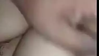 Desi aunty with XXX bush enjoys hardcore pounding in hot MMS video