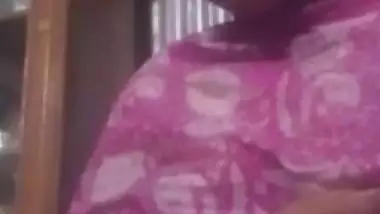 Pink lips bhabhi showing beautiful untouched boobs