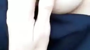 Muslim legal age teenager boob show to her lover in the outdoor