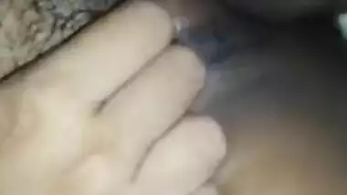 Rubbing a dick on my clit