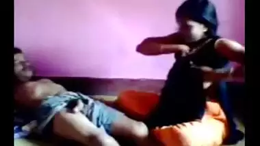 Indian teenage village girl Sangeeta Blows her lover