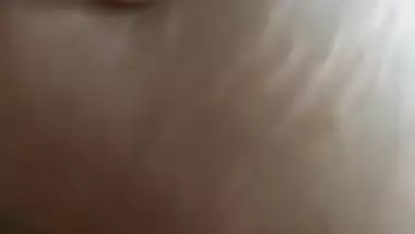 Man set camera on to film XXX booty of Indian girlfriend on his face