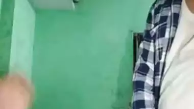 Beautiful village Desi XXX wife have first-time sex on live cam MMS