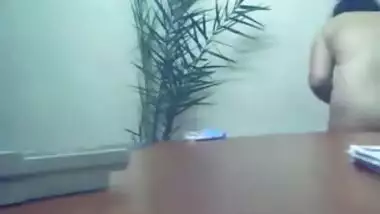 Mature Indian wife trying different sexy...
